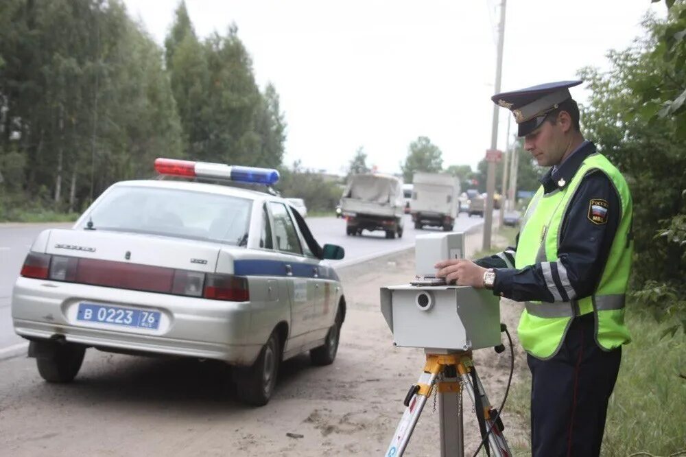 ДПС. Засада ДПС. Гаишник помогает. Засада ГИБДД.