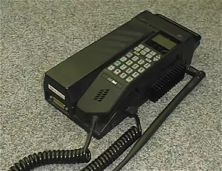 Телефон 1995 года. Моторола NMT-450. Нокиа NMT 450. Nokia 720 NMT-450. Mobira md59-nb2.