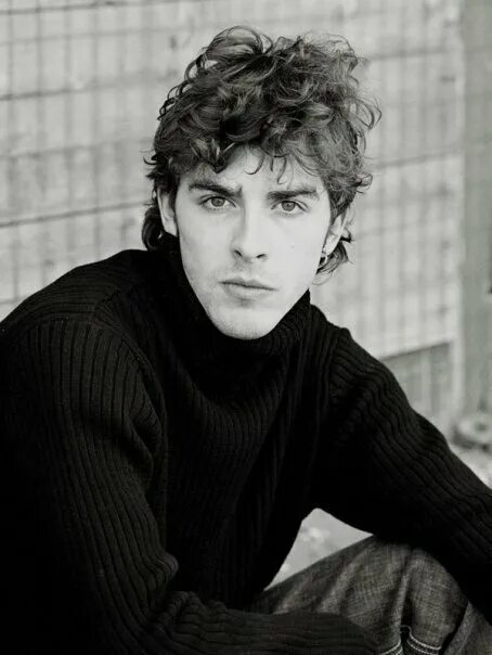 Лукас андреас. Фабрицио де паоли. Актер микеле п сейчас. Микеле росиелло актер. Микеле риондино.