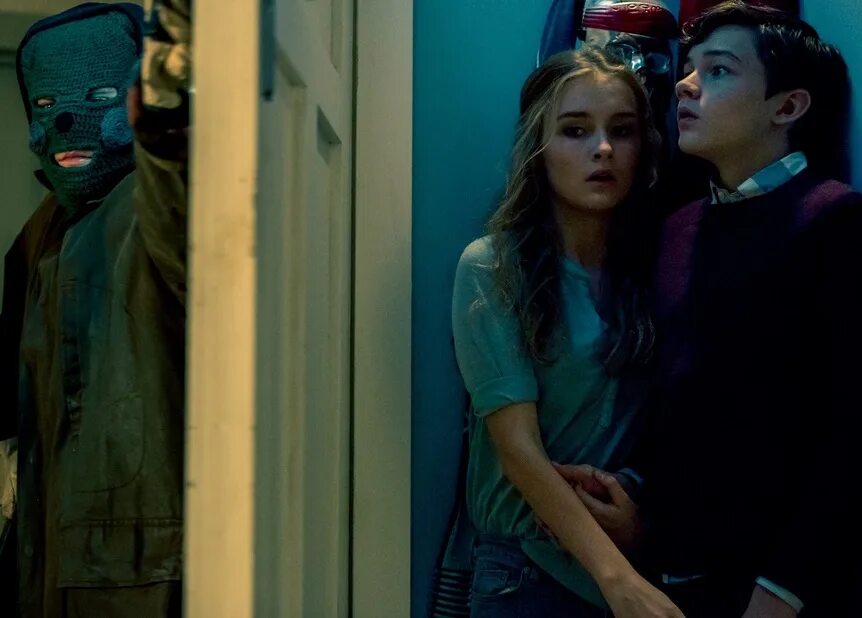 Смотри по сторонам», 2017. Оливия деджонг better watch out. Better watch out 2. Olivia dejonge better watch out. Леви миллер 2016.