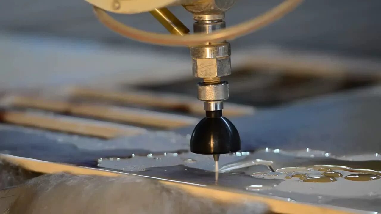 Резка давлением. Гидроабразивная резка waterjet. станок гидрорез для керамогранита. гидрорезка керамогранита. waterjet гранит.