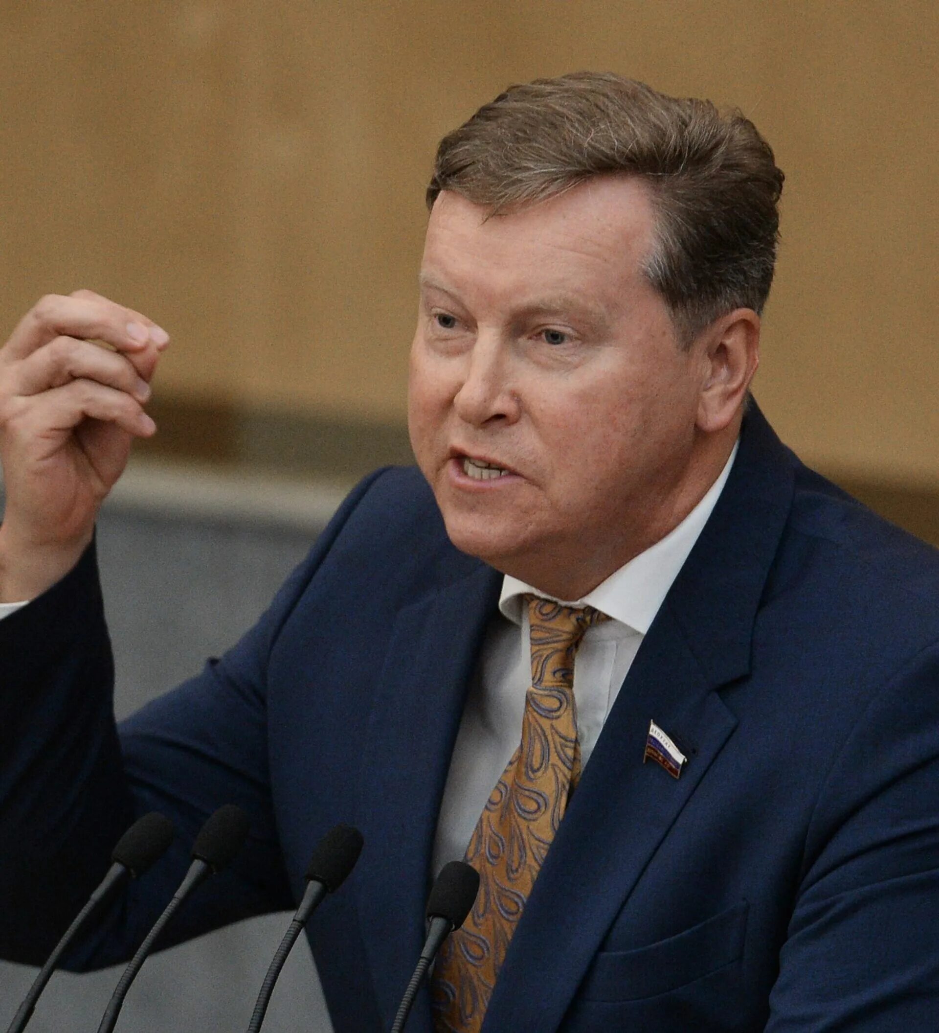 Депутат нилов. Нилов депутат госдумы. олег нилов. олег анатольевич нилов. олег нилов госдума.