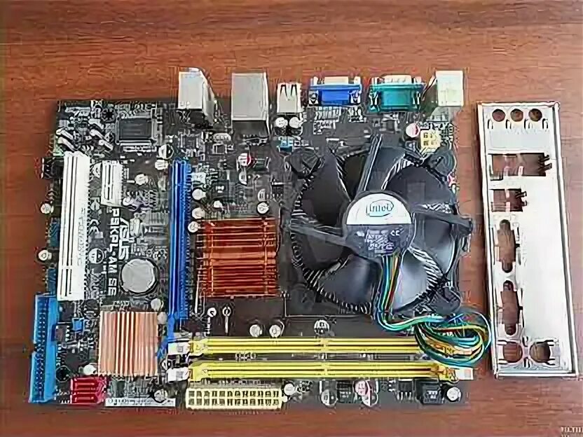 Плата p5kpl am. Asus p5kpl-am se. материнская плата асус p5kpl-ам. asus p5kpl am se оперативная память. asus p5kpl-am se с процессором.