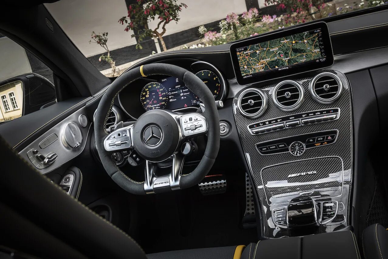 Мерседес бенц w212 рестайлинг салон. Мерседес бенц c класс 250. Амг комплектация. Mercedes cls 63 amg 2023. Амг комплектация.