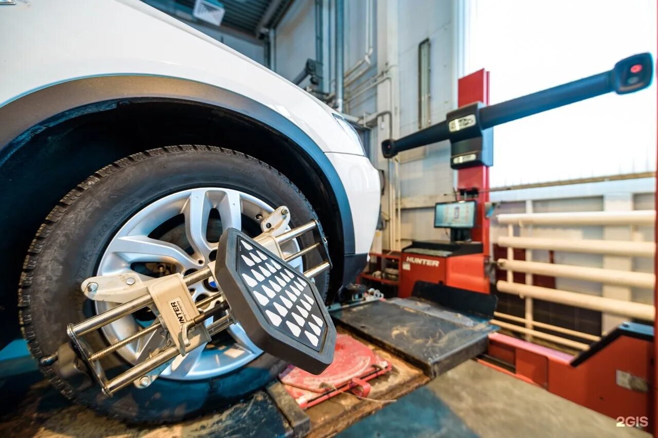 Автосервис пыжик. Автосервис приколы. прикольные фото автосервис. шиномонтаж казань. объявление в автосервисе прикол.
