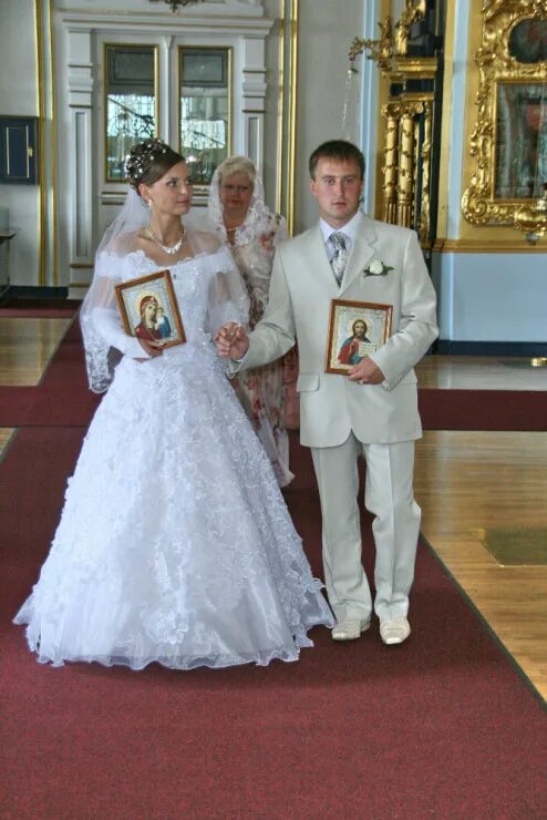 Загс после венчания. Загс после венчания. Венчание фото. Платье для венчания в церкви. Загс после венчания.