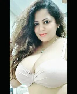 Sapna Sappu Nude and Sexy Pictures.