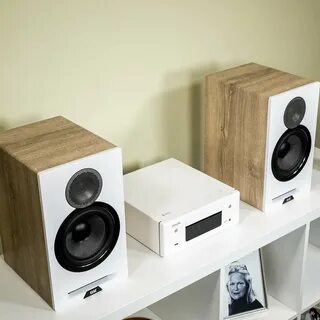Elac 2030