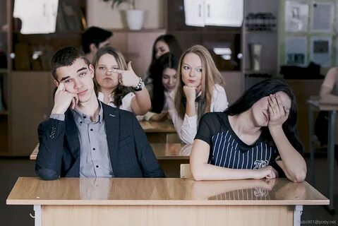 Парень учащийся в 11 классе