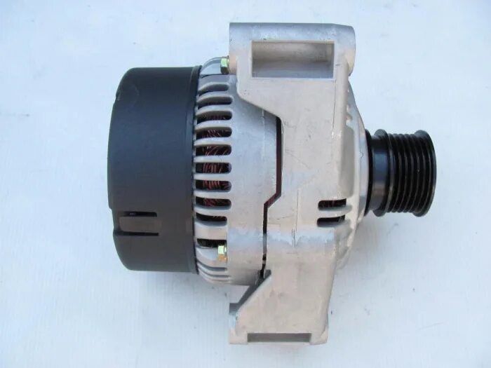 Ремонт генератора мерседес w124. 3. Генератор w124 m102. Генератор мерседес 124. Генератор мерседес 124 2.