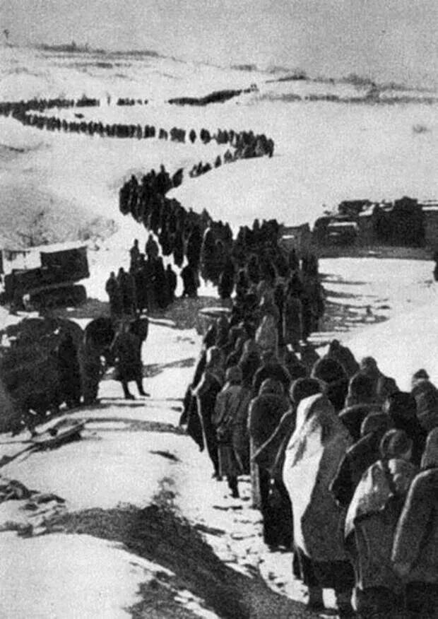 200 дней сталинградской битвы. 2 февраля 1943 сталинградская битва. Сталинградская битва разгром немецких. Музей-панорама сталинградская битва холст. 02.