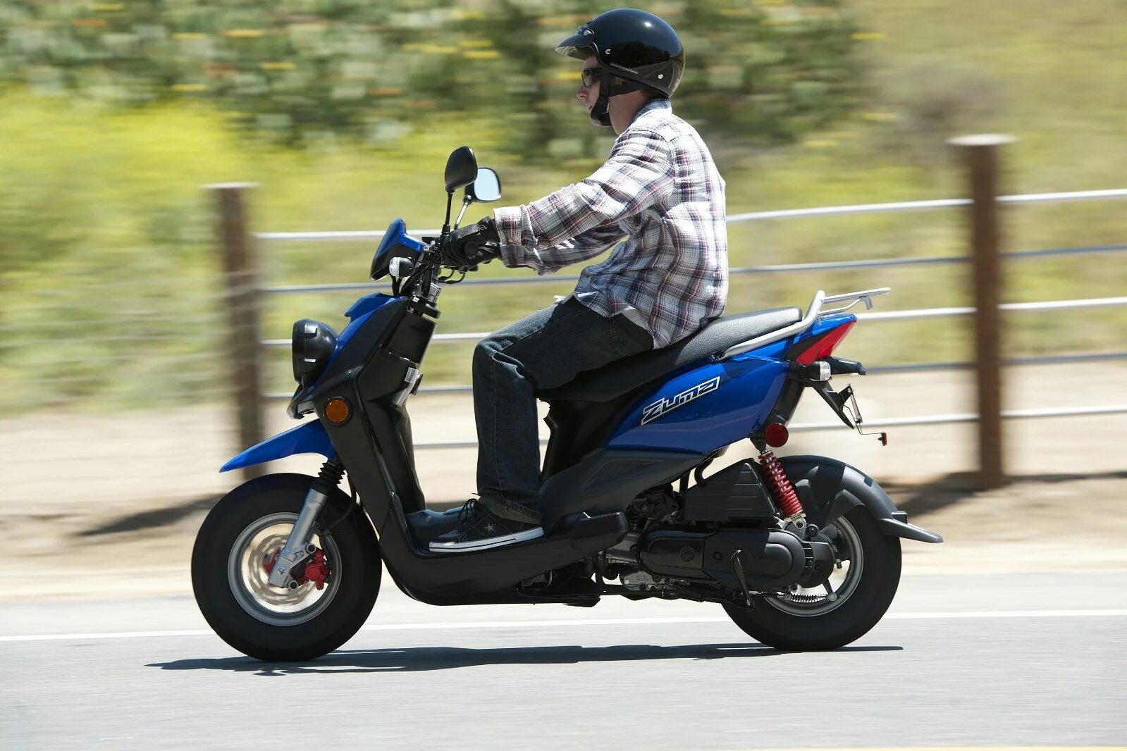 Yamaha Zuma 50. Скутер Yamaha Zuma. Yamaha Зума 50f. Скутер Ямаха Зума.