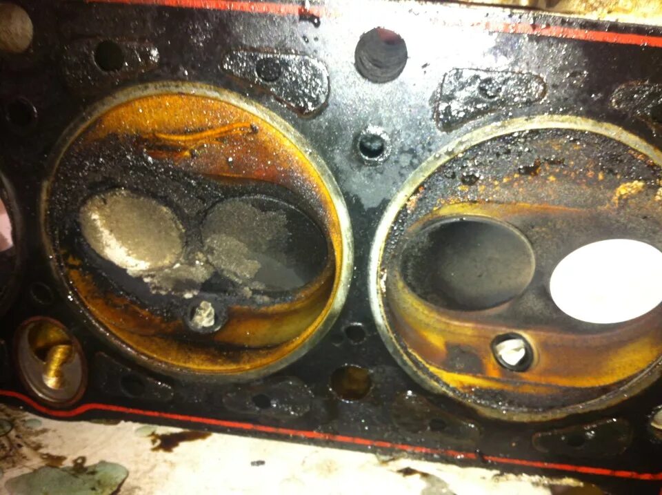 Коррозия двигателя. Блок двигателя форд скорпио 2. Нагар двигатель 402. Масляные каналы гбц гранта 8. Болтается поршень в цилиндре 21126.