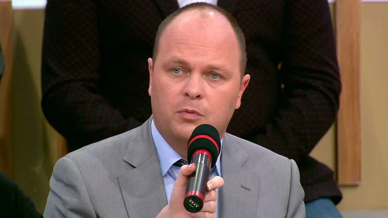 Политологи 1 канал. 60 минут политологи. Российские политологи. Кургинян право знать. Политологи 1 канал.