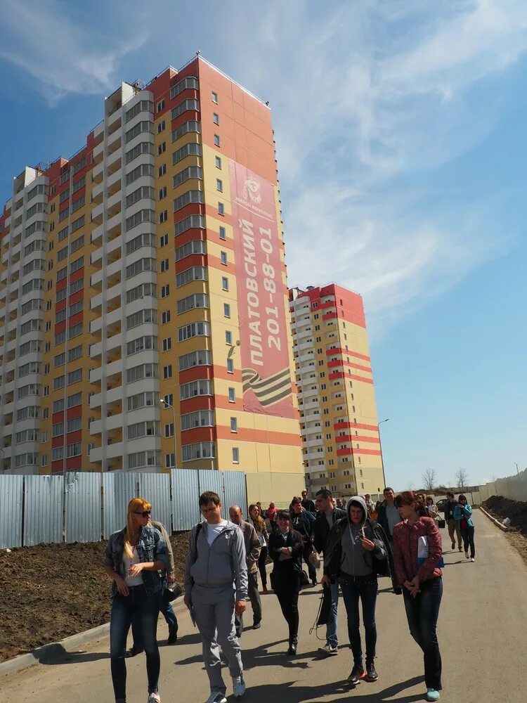 Платовский жк купить. ЖК Платовский. Платовский планировки. Новостройки Ростова-на-Дону Платовский. ЖК Платовский фасад.