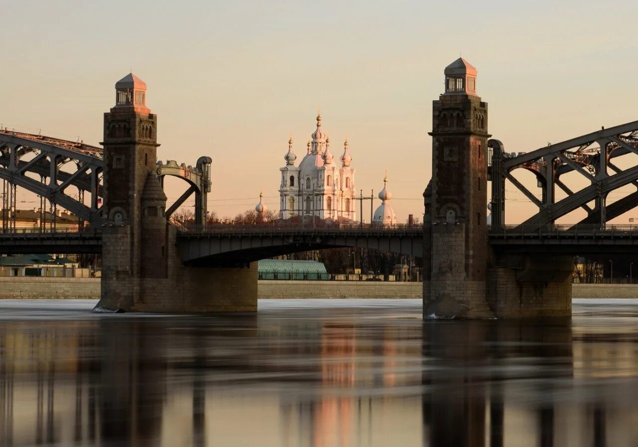 Мост петра великого в санкт. Охтинский мост в Санкт-Петербурге. Большой Охтинский мост в Санкт-Петербурге. Мост Петра Великого Большеохтинский. Большой Охтинский мост Питер.