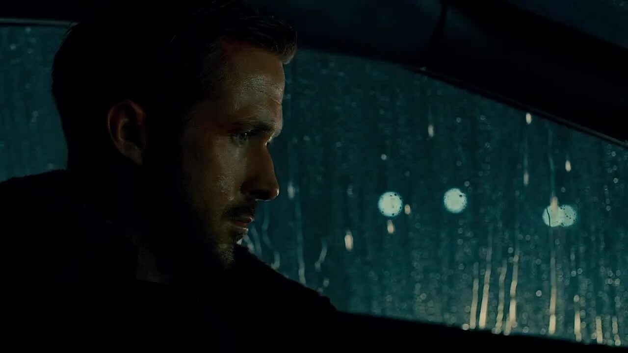 Бегущий по лезвию 2049 смысл