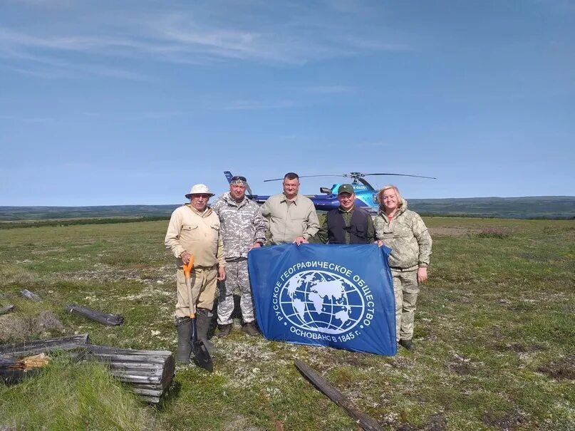 Экспедиция рго. Экспедиции рго. Северный флот в арктике. Гора стрижамент ставропольский край. Уфологические экспедиции.
