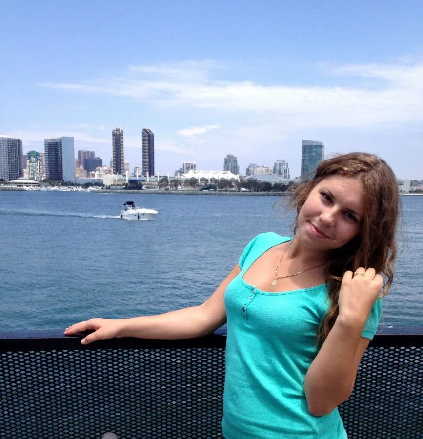 Меир базак компания бифреш. Адыл агибов. Бондаренко би би си. Bbc знакомство москва. Bbc знакомство москва.