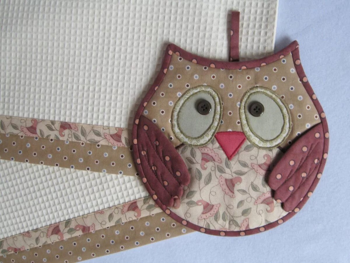 Прихватки пэчворк. Прихватка для кухни. Прихватки сшитые из ткани. Прихватки сшитые из ткани. Кухонные прихватки.