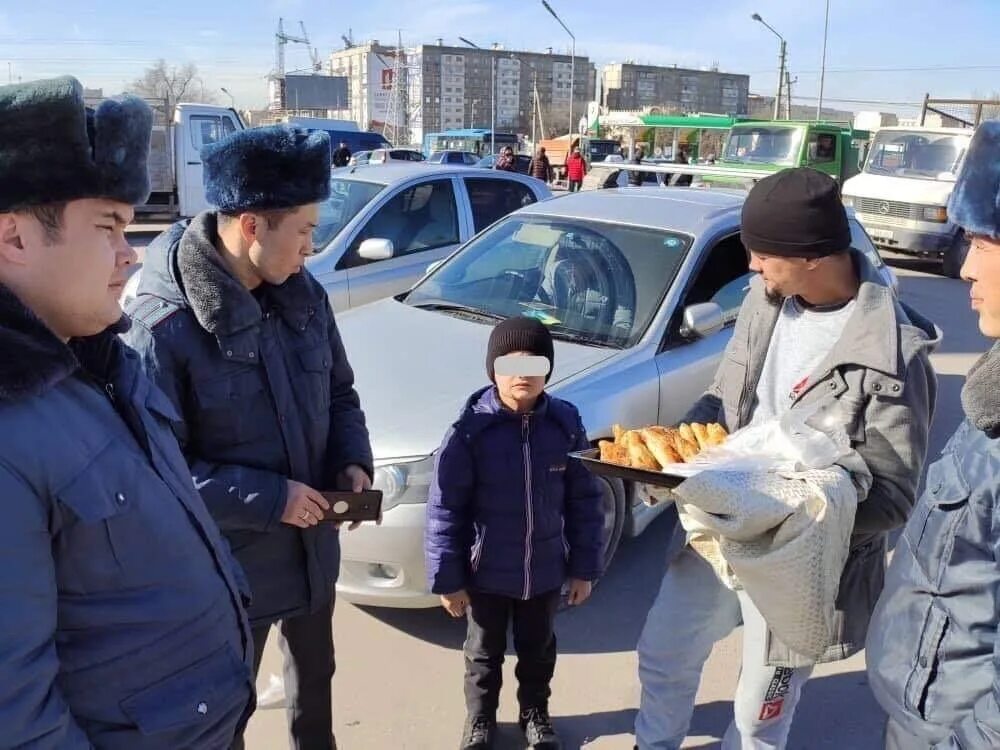 В кыргызстане 9 мужчин