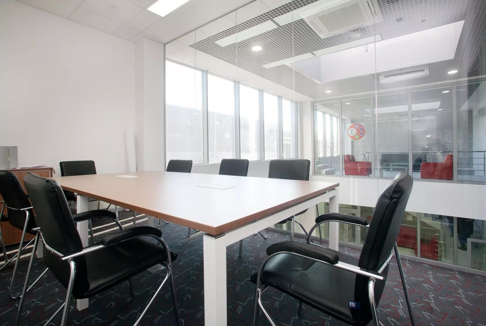 Коворкинг пространство м37. Коворкинг. Коворкинг тбилиси. Коворкинг 24. Коворкинг 24.