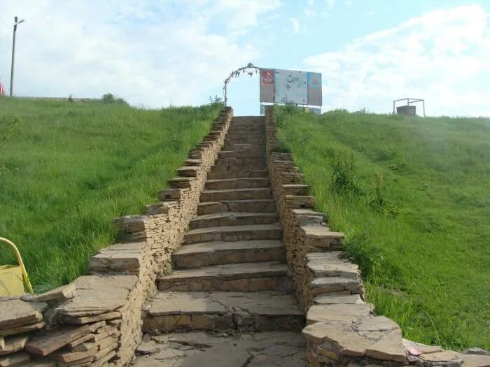 Родник счастья. Родник Ужур. Ужур Родник счастья. Родники счастья в Ужуре. Ужур достопримечательности Родник.