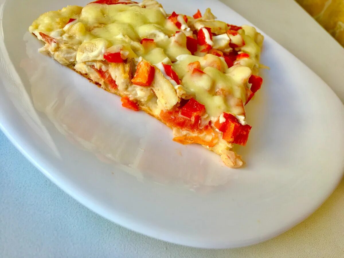 Пп-пицца на творожной основе. Творожная пицца пп. Творожная пицца. Пп пицца. Мини пиццы из творожного теста.