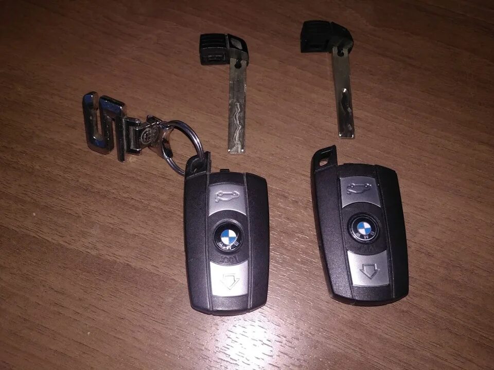Ключ БМВ е60. Смарт ключ БМВ е60. Ключ БМВ е60 Рестайлинг. Ключи BMW e60 Рестайлинг. Зажигание бмв е60