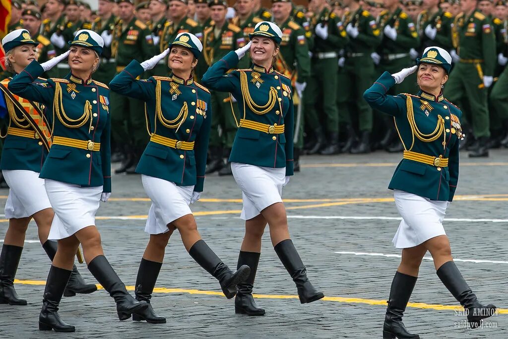 Предложение на параде. Парад Победы на красной площади 2019. Войска на параде Победы. 9 Мая парад Победы. Парад на красной площади 9 мая.