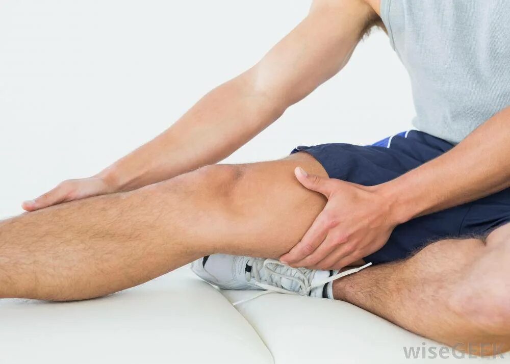 Рожистое воспаление голени. Облитерирующий эндартериит нижних конечностей. Антон епифанов плечелопаточный периартрит. Болит нога передняя сторона бедра. Органы человека со спины.