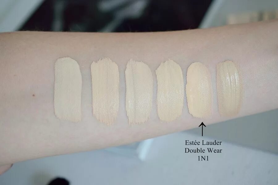 Estee lauder double wear 1n2 ecru свотч. Estee lauder double wear 1n1 ivory. Estee lauder double wear 3 in 1. Estee lauder double wear 1n1 1n2. Estee lauder double wear 2n1.