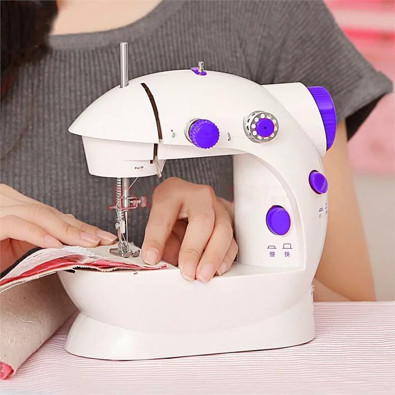 Mini sewing machine sm-202a. Портативная мини швейная машинка mini sewing machine. Мини швейная машинка mini sewing machine. Швейная машина sm-202a. Мини-швейная машинка, машина trends sm-202a (товарка) во владивостоке сихима.