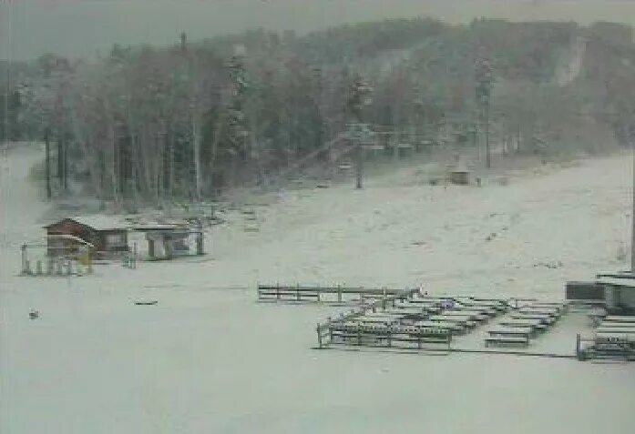 Камеры таная. Танай веб камера. Кемеровская область горная горная саланга. Танай кресельный подъемник. Танай кемерово.