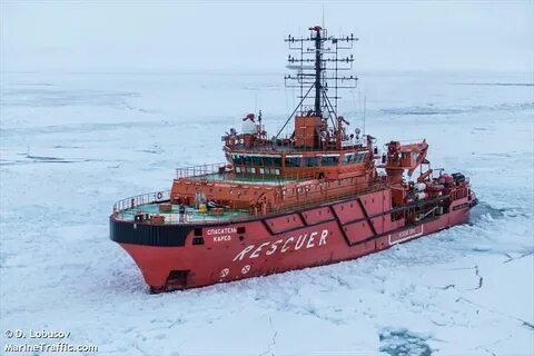 Ледовый буксир