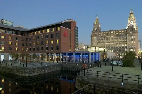 Be close to the city centre