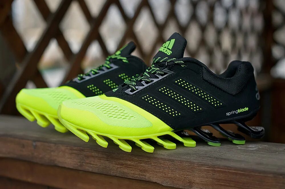 Adidas springblade. Адидас Springblade Razor. Кроссовки адидас Springblade. Adidas Razor кроссовки.