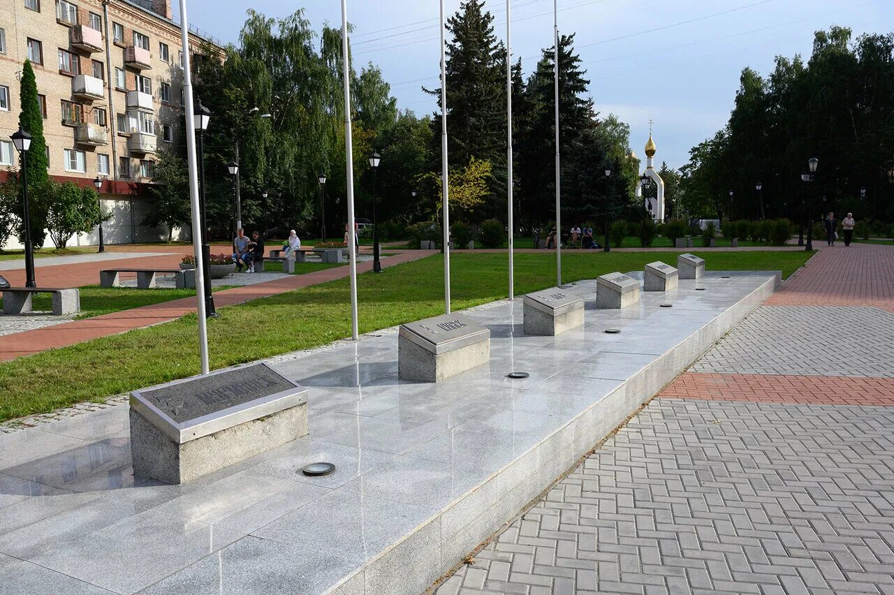 Великая победа будем помнить всегда. Балашиха ретро. Площадь славы 1 подъезд 1 балашиха. Площадь славы 1 подъезд 1 балашиха. , г балашиха, пл славы, д 1.