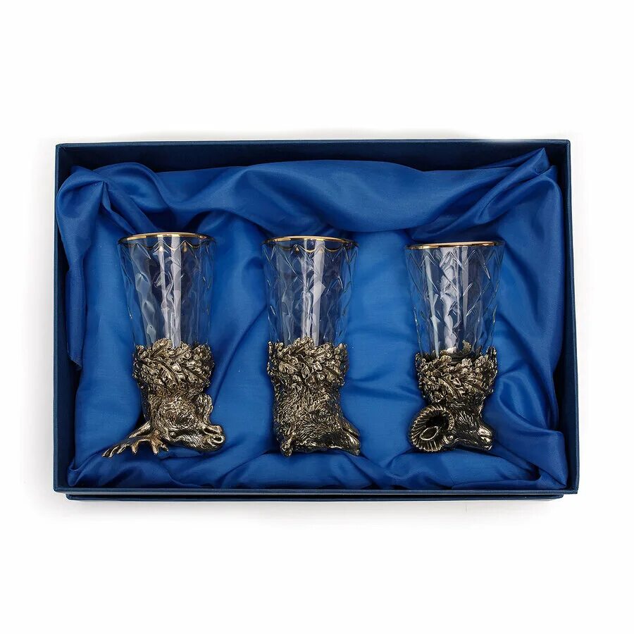 Перевёртыш 3 в 1. Машинка перевертыш в галамарте спб продавалась оранжево-зеленая. Перевертыш 3. Рюмки с латунью. Машинка хиппер перевертыш батарея.