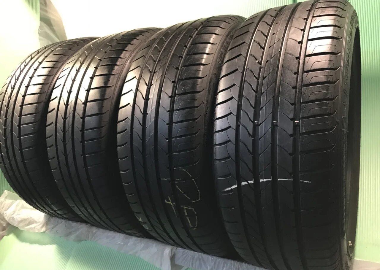 Шины r18 лето. Goodyear EFFICIENTGRIP 225/45 r18. 225 45 18 Goodyear. Резина 225/45/18 лето. Гудиер покрышки 225 45 18.