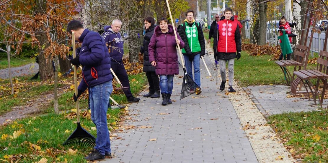 Дворовые территории. Зима экскаватор порыв газа. Эстакадный мост в калининграде фото. В апреле планируется. Дорога через мост юхоть.