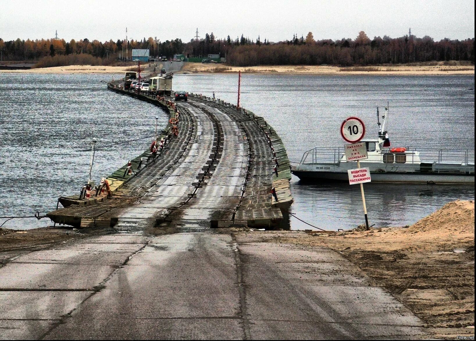 Переправа отзывы. Понтонная переправа Сиротинская. Паромная переправа Коротчаево. Переправа Тюмень Лесобаза. Понтонный мост Шумерля.