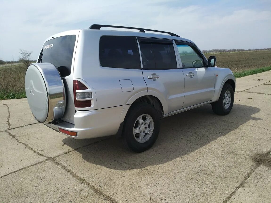 Мицубиси 2002г. Mitsubishi Pajero 2002. Мицубиси Паджеро 2002г. Pajero 2002 г. Mitsubishi Pajero 2002 год.