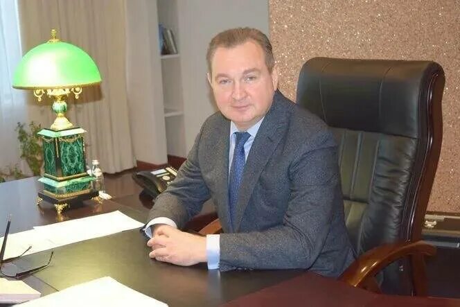 Бывший министр займется развитием порохового завода в Соликамске - Коммерсантъ П