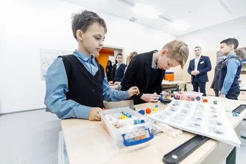 Школы новый делать делают