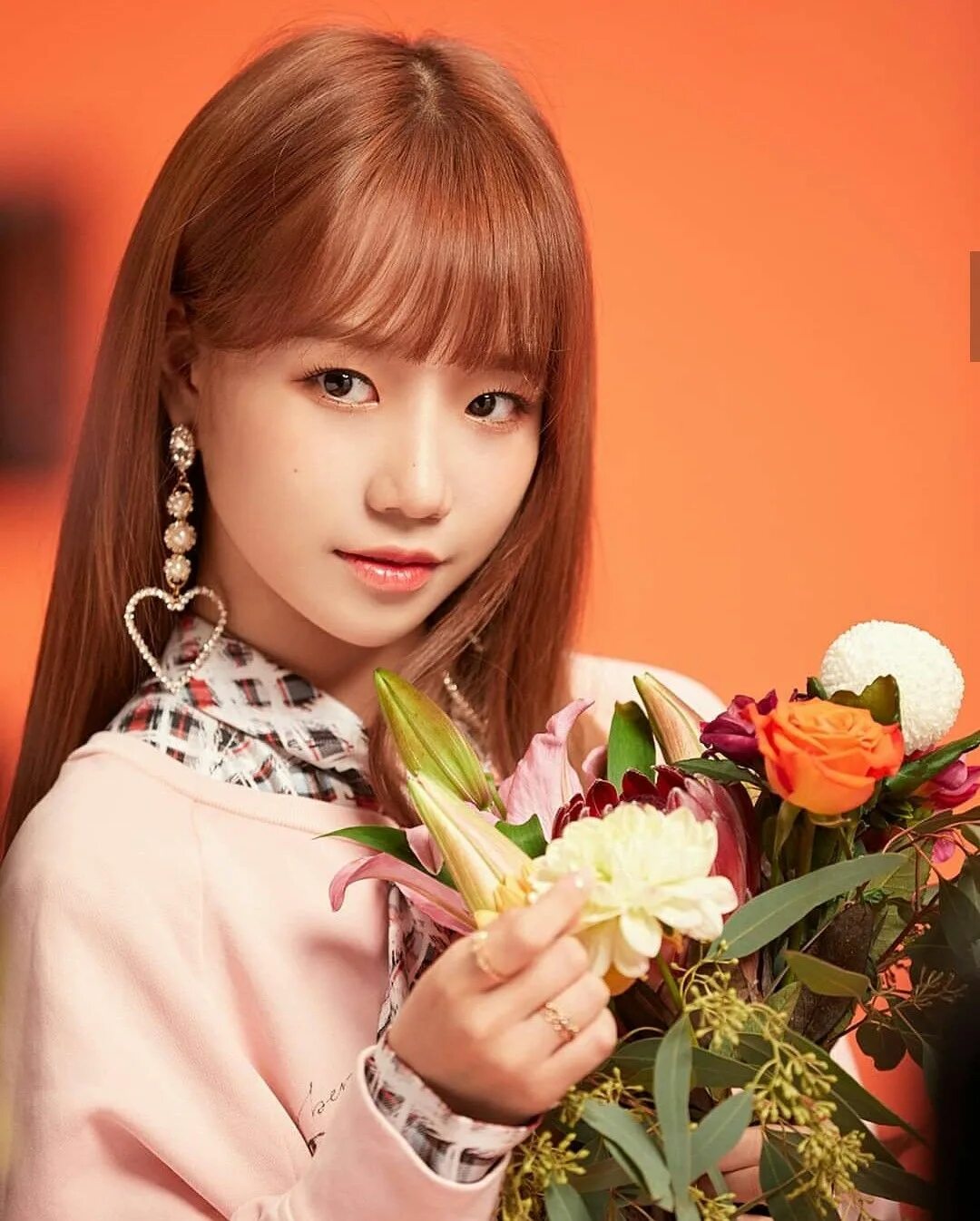Чо ю ри. Yuri (iz*one). Jo yuri photoshoot. Yuri (iz*one). Izone чо юри swan.