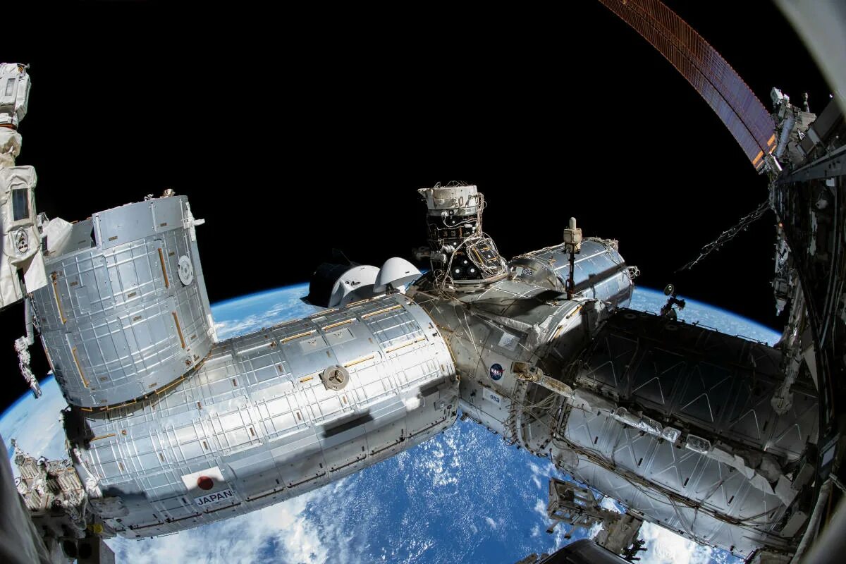 Approach space. Starlink spacex спутники. старлинк илон маск спутники. космический спутник.