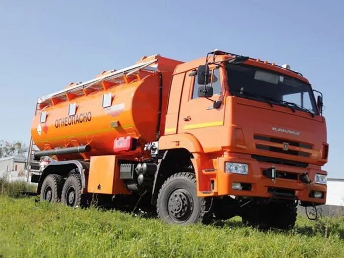 Камаз 43118 топливозаправщик новый. Камаз 43118 бензовоз. Автоцистерна заправочная нефаз 66062-50. Камаз ац 12. Атз 56142-0000010-52.