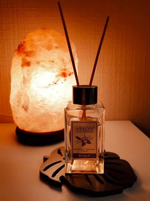 Диффузор пачули. Аромадиффузор с палочками кедр. Диффузор пачули. Rituals диффузор oud patchouli. Диффузор пачули.