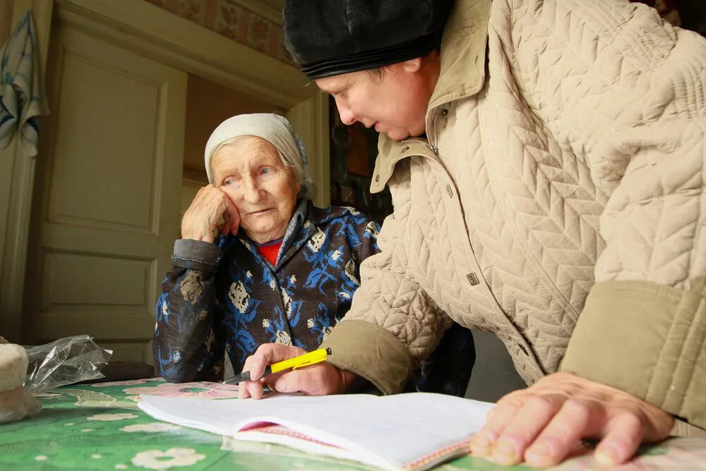 Изменение пенсий новости. Неработающие пенсионеры. Пенсионеры в России. Пенсионеры пенсия. Российские пенсионеры.